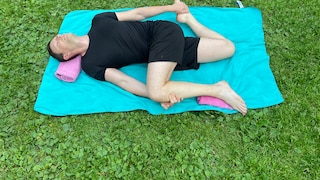 Arnold Schwarzenegger's Pretzel Stretch