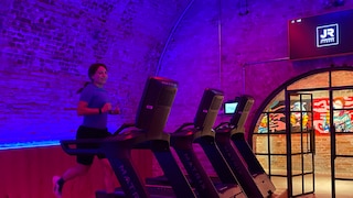 John Reed Bötzow Berlin: Running Area