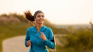 According to a Norwegian study, endurance sports are ideal for counteracting sleep problems and even preventing them.