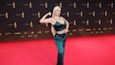 Daniela Katzenberger shows off her muscles
