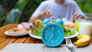 Intermittent fasting to prolong life