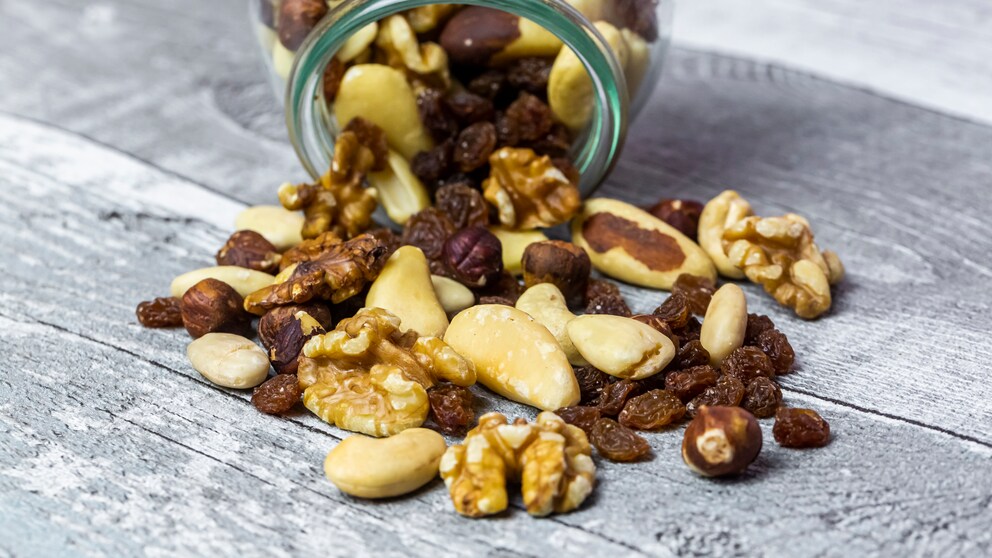 Lose weight with nuts