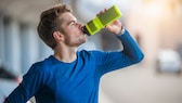 Clean drinking bottles properly - here's how