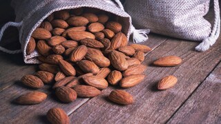 Almonds can prevent sore muscles