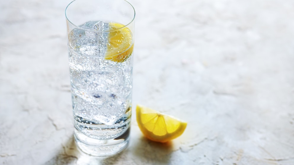 Carbonated water could help you lose weight