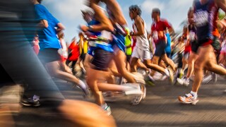 According to a new study, it appears that the brains of marathon runners also serve as an energy source.