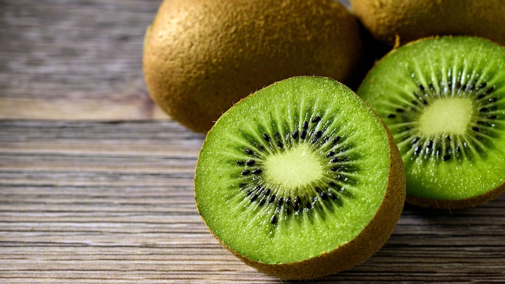 Kiwis Said to Have a Positive Effect on Sleep