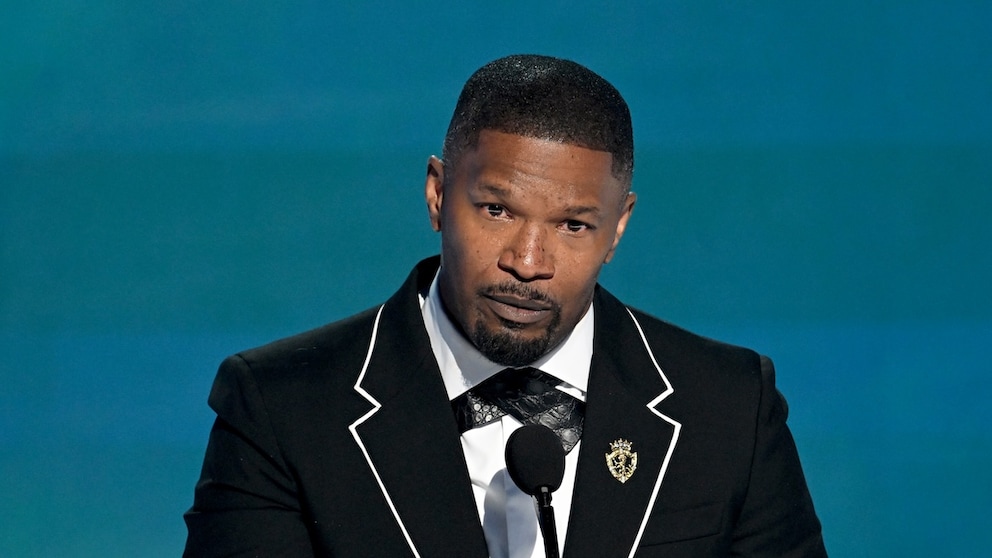 At the BET Awards, Jamie Foxx reflected on his stroke—and shared moving words.