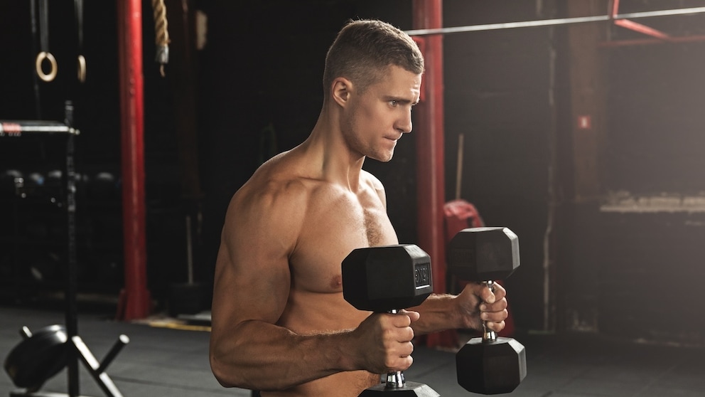 Hammer curls work both the upper and lower arms.