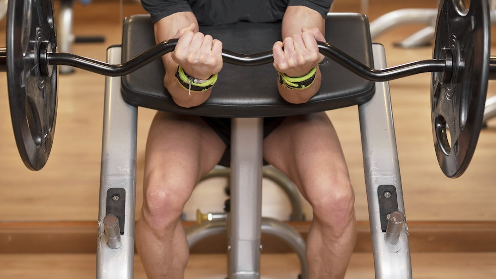 Preacher curls lead to massive biceps.