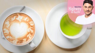 Coffee and tea are credited with numerous positive attributes. A study examined whether there is also a connection to the likelihood of premature death.