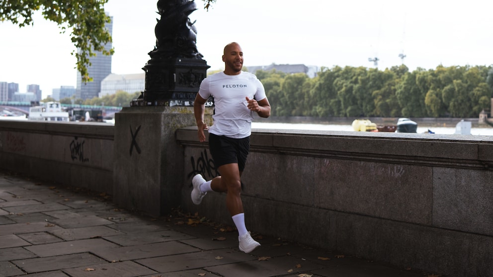 What Makes a Good Running Training? An Expert Offers Insights on Preparation, Motivation, and Effective Methods.