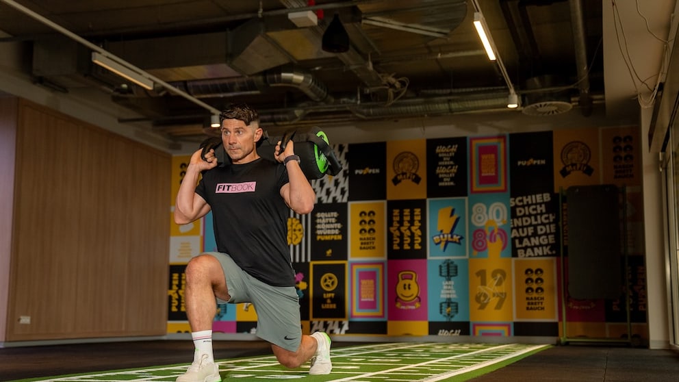Lunges get your glutes summer-ready.