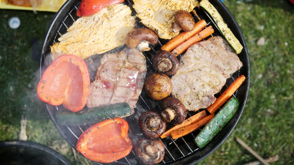 Heat Is Ideal for Germs: What to Watch Out for When Grilling