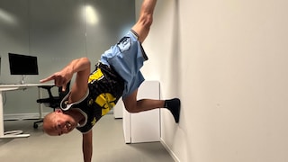 Our BOOKS colleague Woon-Mo Sung took on the Spider-Man challenge.