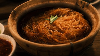 Glass noodles are considered a light pasta alternative. But is that really the case?