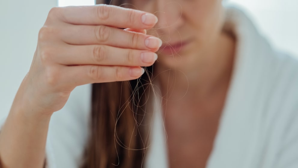 According to researchers, a medication for arthritis may also help with hair loss.