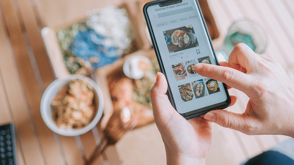 Ordering Without Paying or Eating: An Internet Trend from South Korea Simulates Delivery Services

Behind it lies an unusual idea to combat cravings.