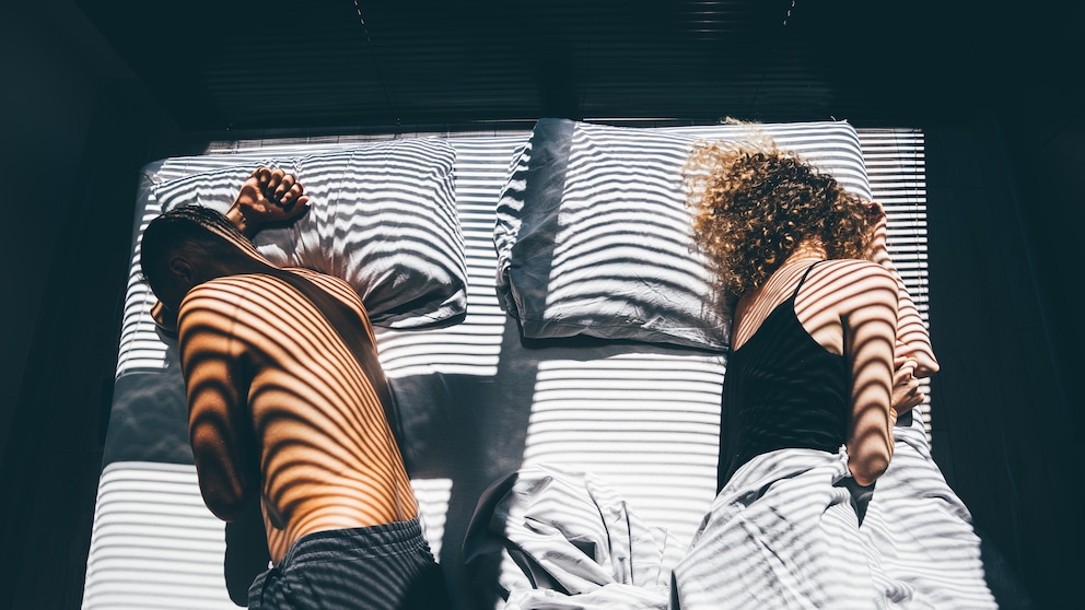 Study Finds Partner's Sleep Affects Your Diet Too