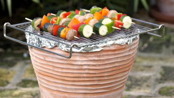 Build Your Own DIY Barbecue Quickly: It Works with These 4 Steps ...