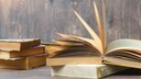 Organizing Books: 7 Creative Ideas for Your Bookshelf
