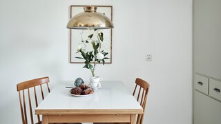 4 Tricks to Make Small Dining Rooms Look Bigger