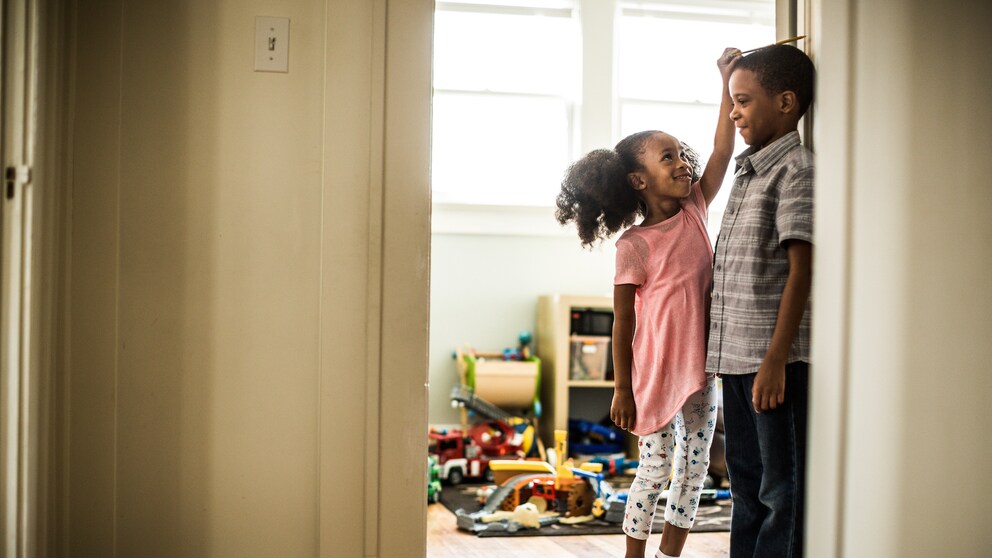 How to Best Set Up a Shared Bedroom for Siblings