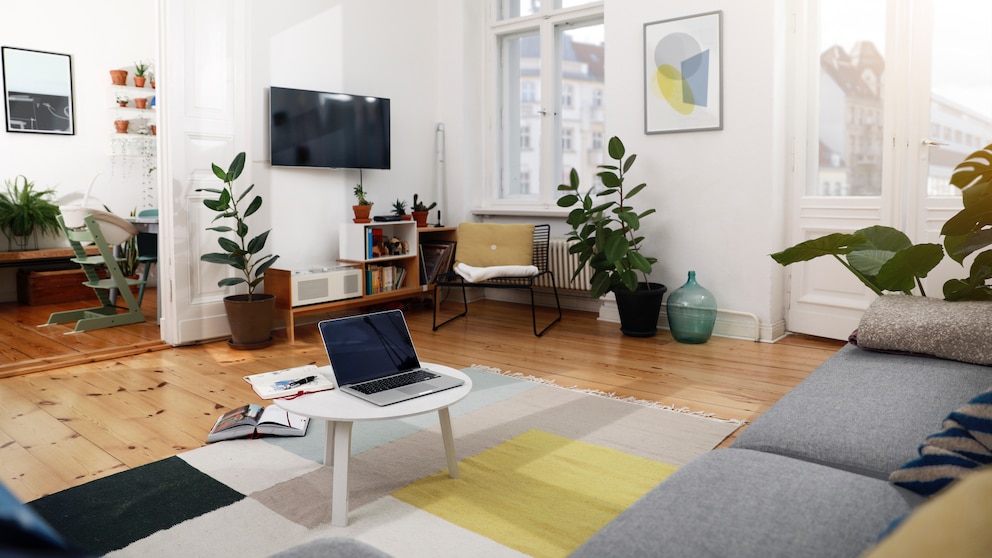 5 Things Every Living Room Needs