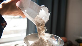 Getting Flour Out of the Bag Without a Mess