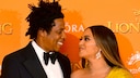 Beyoncé and her husband, Jay-Z, set a new record with their property purchase: At 185 million euros, the luxury villa is the most expensive house in California's history.