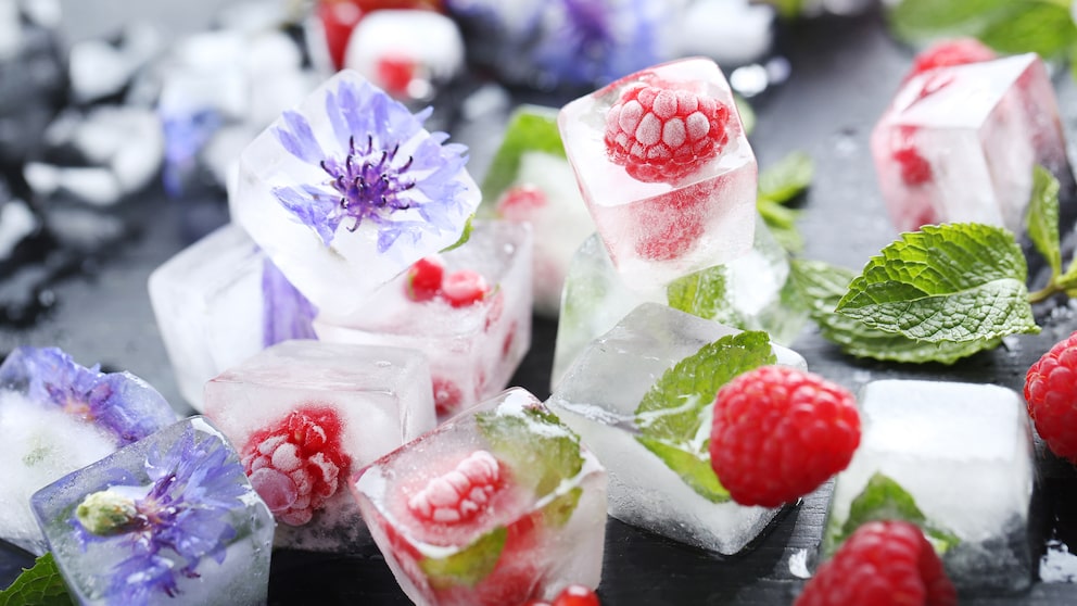 Ice cubes don't have to be boring—you can easily jazz them up.