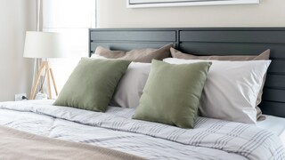 King-Size vs. Queen-Size Bed: What's the Difference?