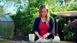 Seed paper makes a wonderful small gift or addition to an Easter basket.