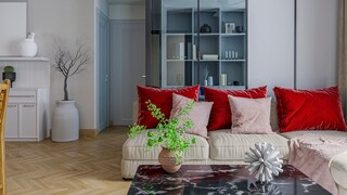 Red trend color interior 2024