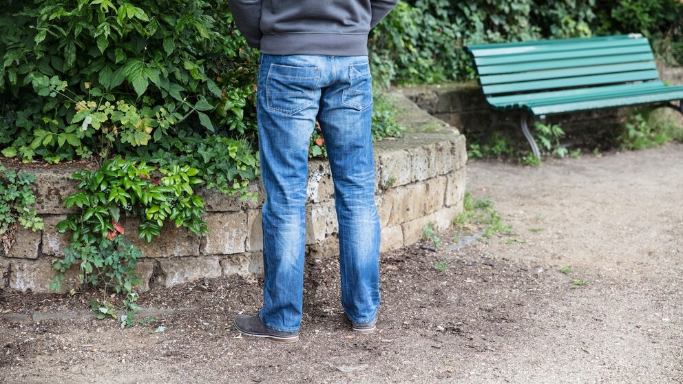 Peeing in the community garden