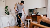 In a single household, the cleaning is left to one person. A well-thought-out cleaning plan can help to get things done more quickly