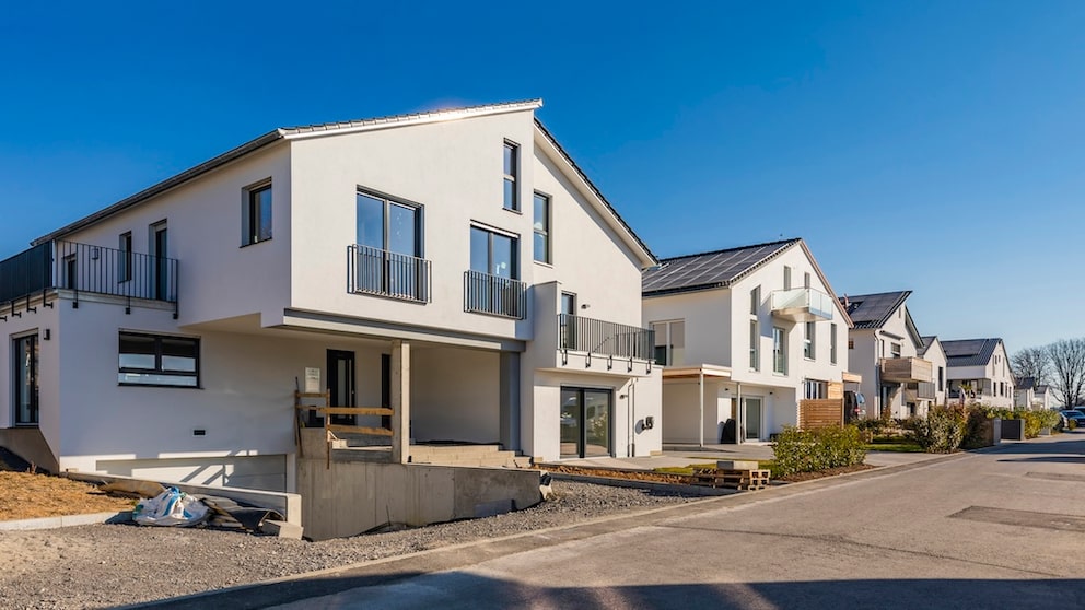 A house with a granny apartment comes with certain restrictions, but can still be worthwhile