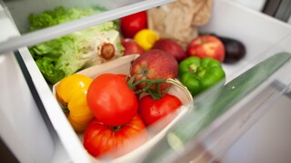 Some fruit and vegetables cannot tolerate the cool temperature in the vegetable compartment