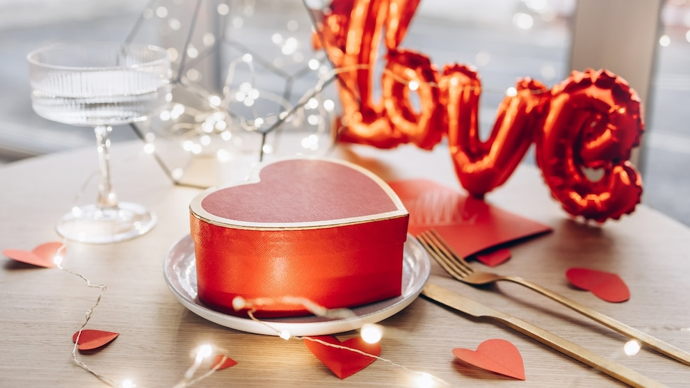 Valentine's Day Decorations