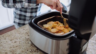Hot air fryer