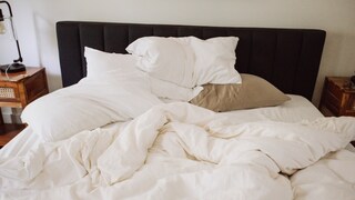 Smell in the Bedroom