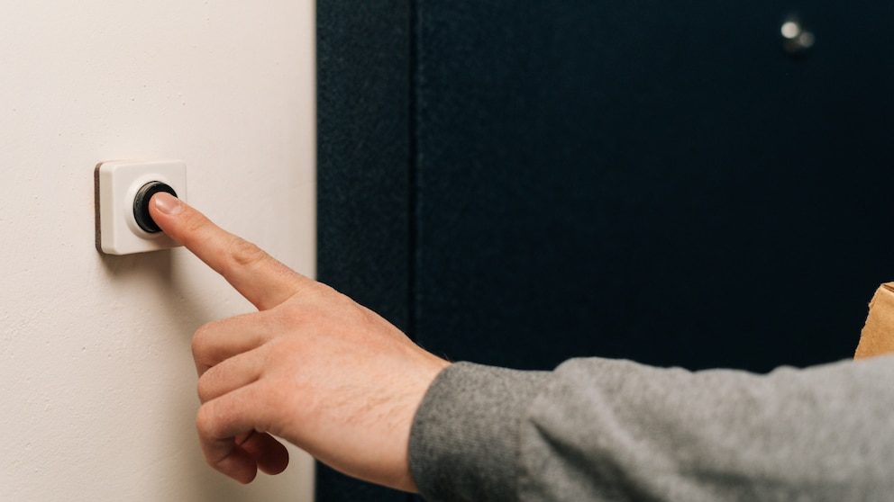 Package Neighbors Ring Doorbell