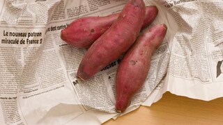 Is It Safe to Wrap Vegetables in Newspaper?