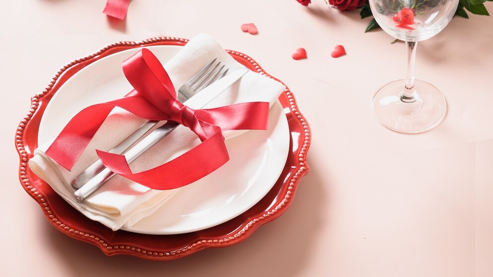 Valentine's Day Table Decorations