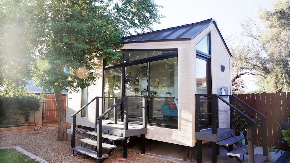 A Tiny House in Your Own Garden: What Seems Idyllic Is Often Legally Complicated