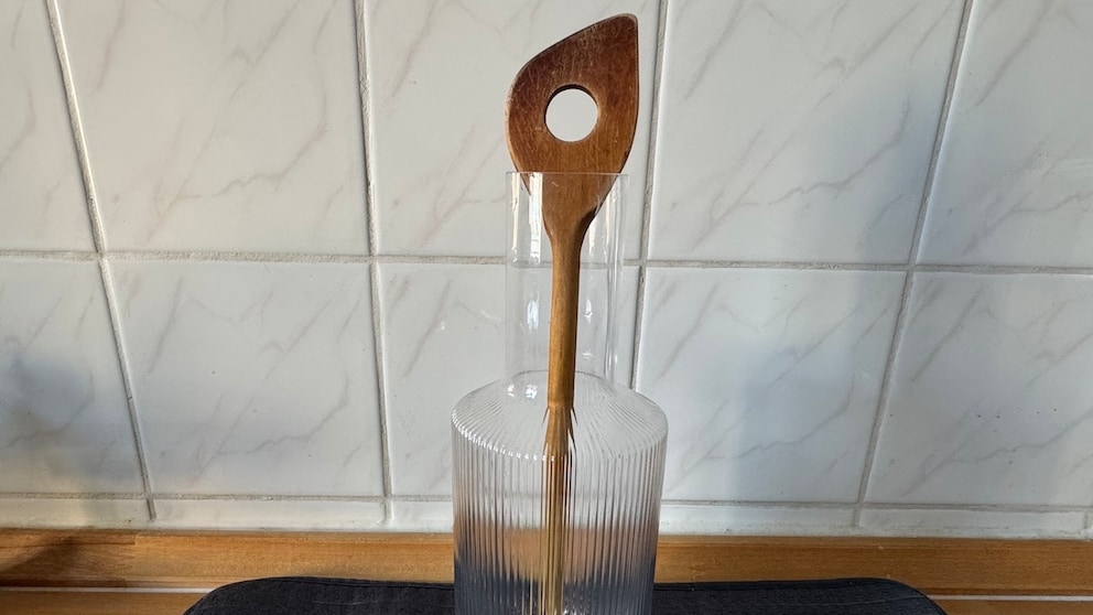 Wooden Spoon Trick