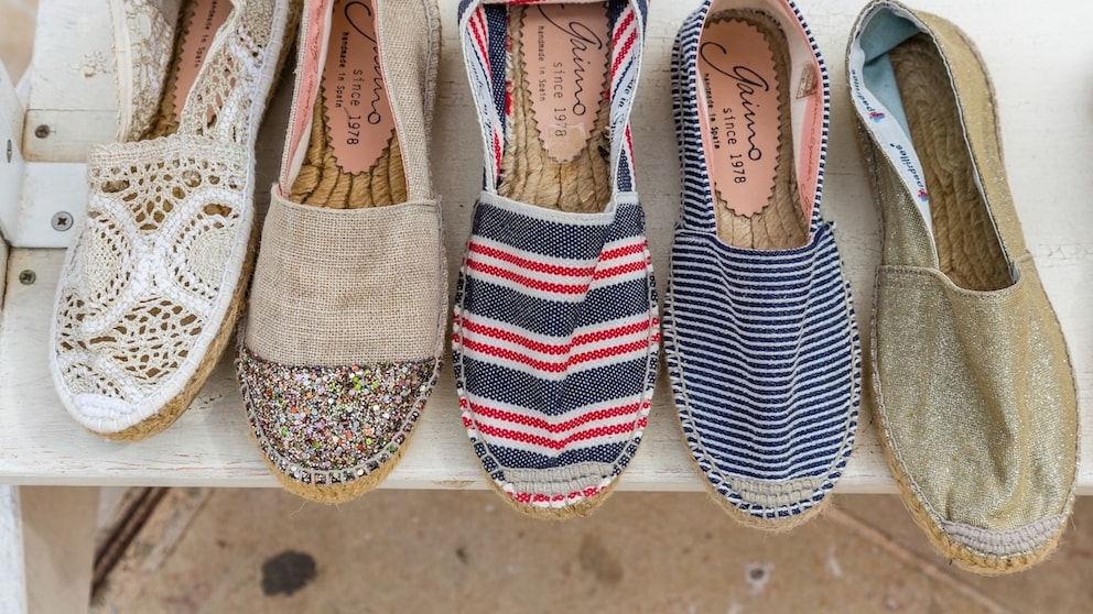 Cleaning Espadrilles