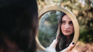 After the numerous videos on social media, are you also wondering whether you have a "cortisol face"?