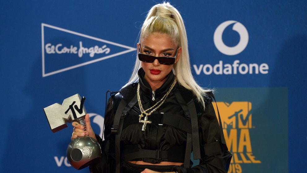 Rapper Loredana at the MTV Music Awards