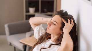 A scalp massage can counteract a dry scalp, among other things